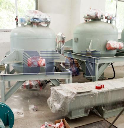 發送罐（振動）